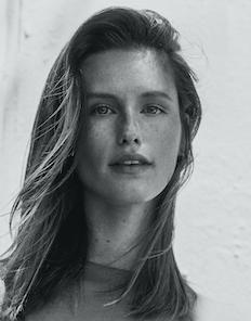 Why Do I Have Oily Roots And Dry Ends? | Reverie