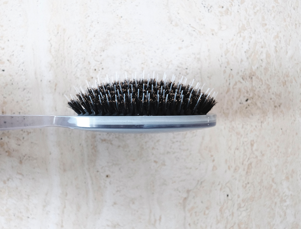 Load image into Gallery viewer, Nice Hair Brush